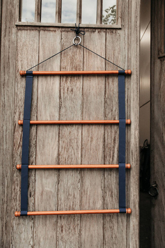 Saddle pad holder LUXE Kentucky